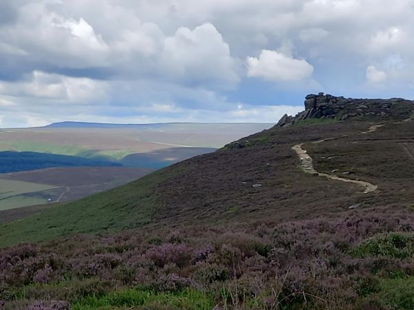 Derwent Edge Path towards Dove Tor
